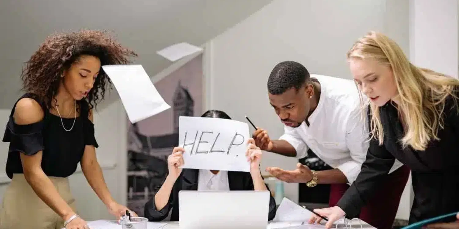 federal employee receiving support before returning to work after workplace trauma